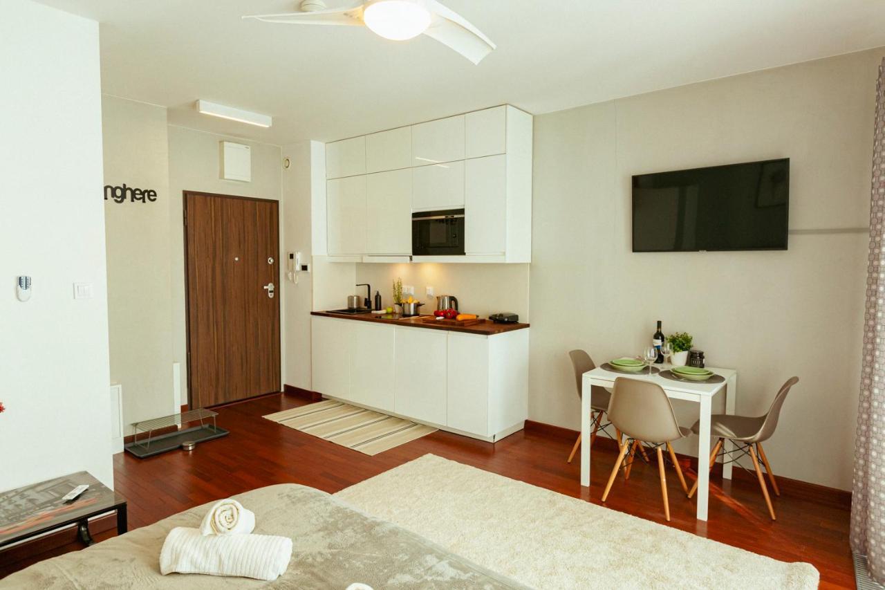Pawia 51 - Piekny Wiok Na Centrum Warszawy - Duzy Balkon - Smart Tv 55 Cali Wifi - Good Apartments Warszawa Eksteriør bilde